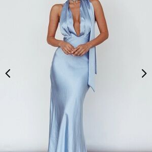 Selfie Leslie Sky Blue Halter Backless Dress
